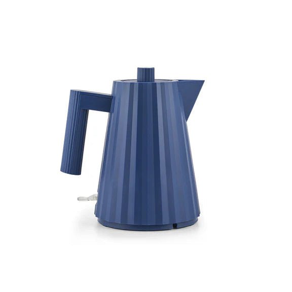 Wasserkocher Plissé 1 L Blau - Alessi - DesignWe.Love