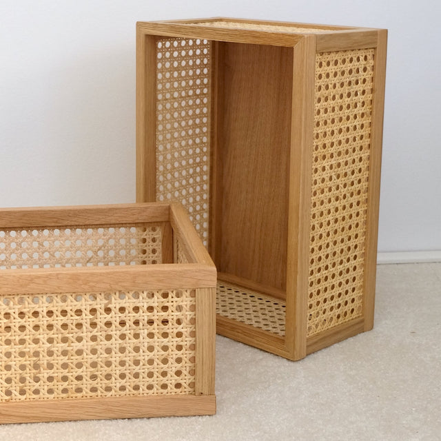 Aufbewahrungsbox Cane Medium - Box aus Rattan und Eiche - DesignWe.Love