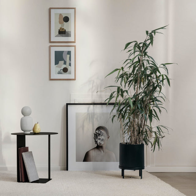 Bau Pot small Blumentopf schwarz - ferm Living - DesignWe.Love