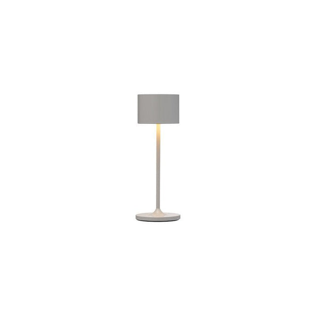 LED Tischleuchte Farol Mini - mobile Akkuleuchte von blomus - DesignWe.Love