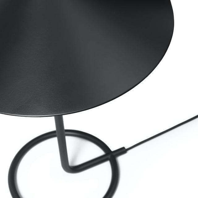 Tischleuchte Filo Schwarz - ferm LIVING - DesignWe.Love