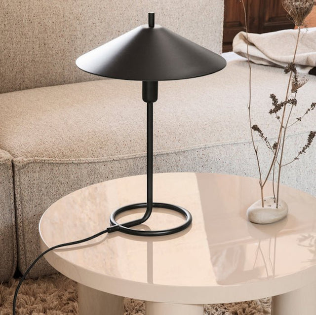 Tischleuchte Filo Schwarz - ferm LIVING - DesignWe.Love