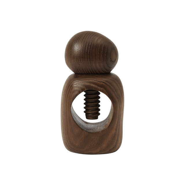 Nussknacker Cairn Nut Cracker Dark Brown - ferm LIVING - DesignWe.Love