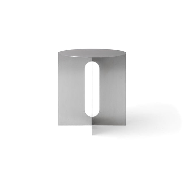 Androgyne Beistelltisch aus Stahl - Audo - DesignWe.Love