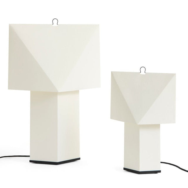 Aplat Tischleuchte 440 - HAY - DesignWe.Love
