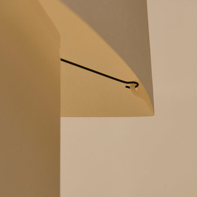 Aplat Tischleuchte 440 - HAY - DesignWe.Love