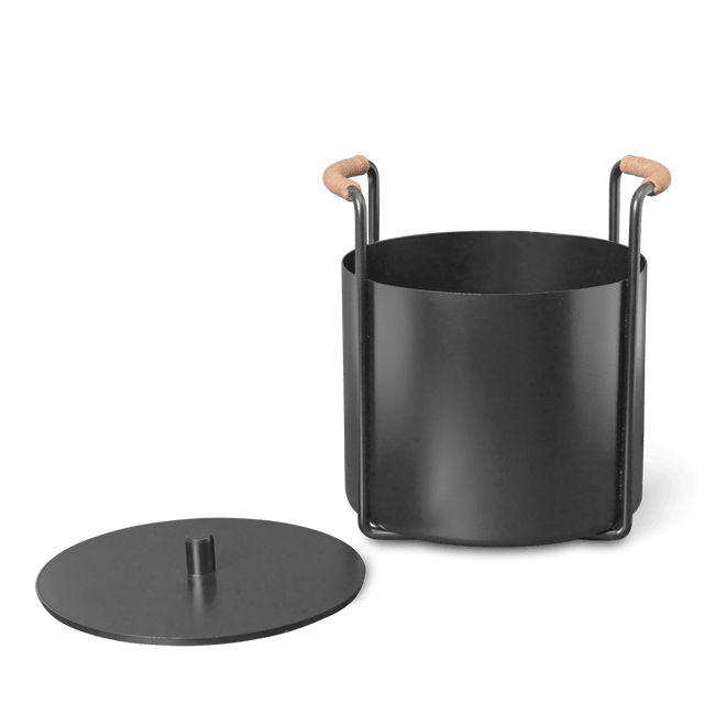 Ascheeimer Port - ferm LIVING - DesignWe.Love
