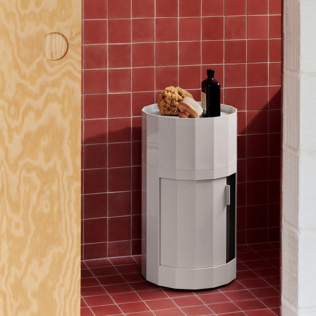 Aufbewahrungslösung Facet Cabinet Container hoch - HAY - DesignWe.Love