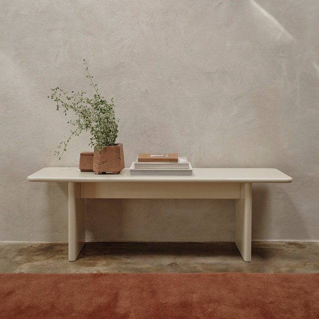 Bank Rink Eggshell 140 cm - ferm LIVING - DesignWe.Love