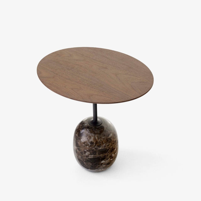 Beistelltisch Lato LN9 oval Lacquered Walnut/Emperador - &Tradition - DesignWe.Love