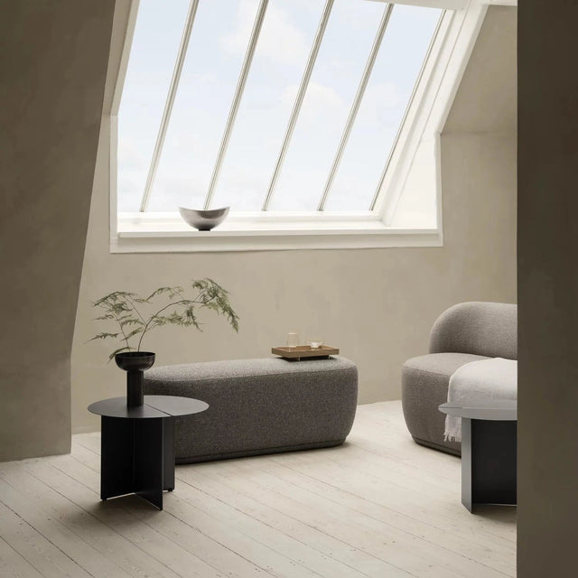 Beistelltisch ORU Schwarz Medium Ø 50cm - Blomus - DesignWe.Love