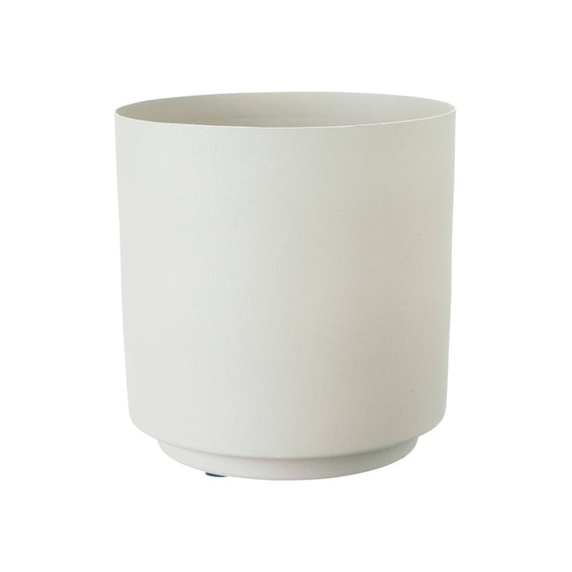 Blumentopf MALIA aus Metall in Weiß - Wikholm Form - DesignWe.Love