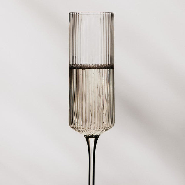 Champagnergläser Flute Ripple klar (2er Set) - ferm LIVING - DesignWe.Love
