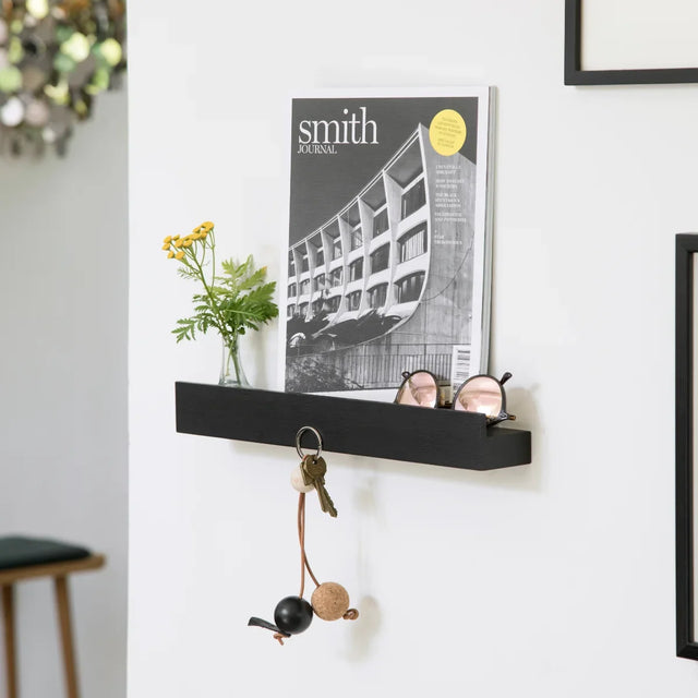 Magnet Shelf Magnetregal aus Eiche 40 cm Schwarz von EKTA Living im Wohnraum