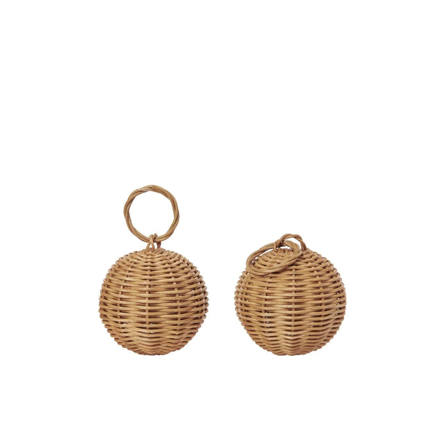 ferm LIVING Braided Christbaumkugeln aus Rattan – geflochtene Kugeln 2er-Set