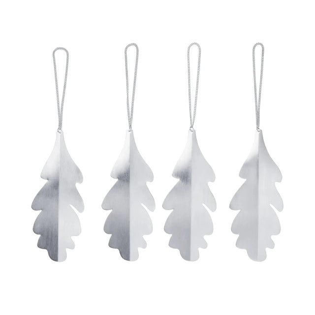ferm-living-oak-leaf-ornaments-silber