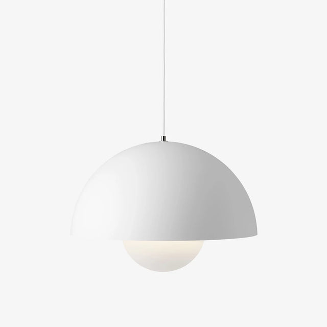 Flowerpot VP2 Pendelleuchte Matt White Ø 50 cm von &Tradition – große Hängelampe von Verner Panton