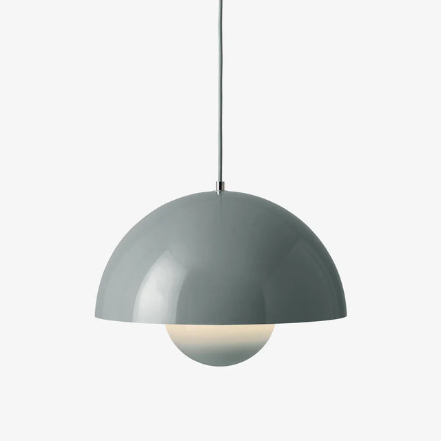 Flowerpot VP7 Pendelleuchte Stone Blue Ø 37 cm von &Tradition – Packshot