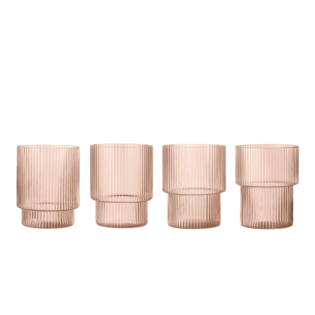 Geriffelte Gläser Ripple Blush – rosé Trinkgläser im 4er Set von ferm LIVING