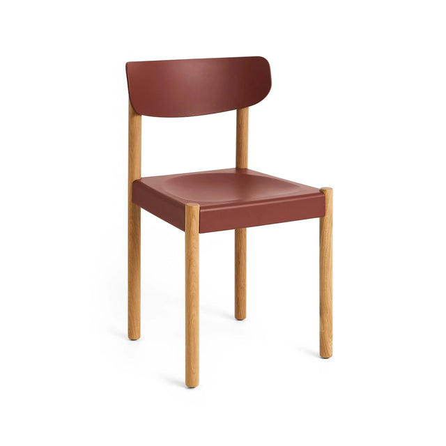 HAY Pack Chair 10 Trattoria-Stuhl, geölte Eiche, Sitzschale Hull Red