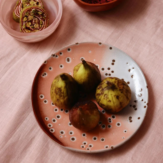 HKliving 70s Ceramics Dessertteller Lychee mit Feigen