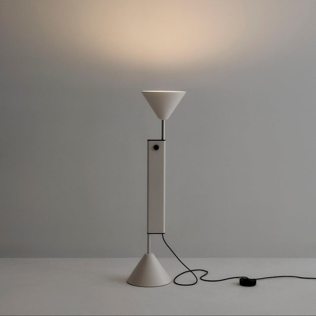 Höhenverstellbare Stehleuchte Twist Cream White - Hay - DesignWe.Love