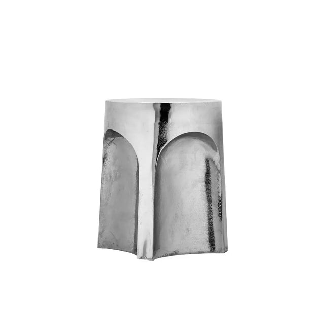 House Doctor Riga Beistelltisch Silber aus Aluminium mit Bogenmotiv