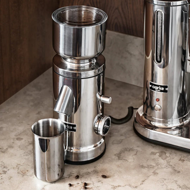Kaffeemühle mit Scheibenmahlwerk Edelstahl - Aarke - DesignWe.Love