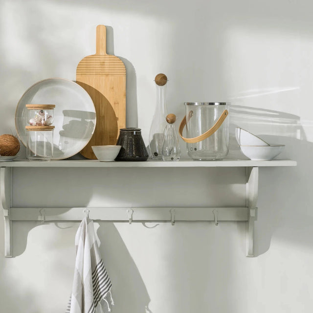 Karaffe Nature mit Kugel aus Eiche - Sagaform - DesignWe.Love