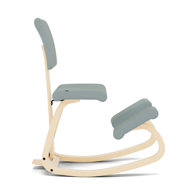 Kniestuhl mit Rückenlehne Variable Plus (Natur/Graugrün) - Varier Furniture - DesignWe.Love