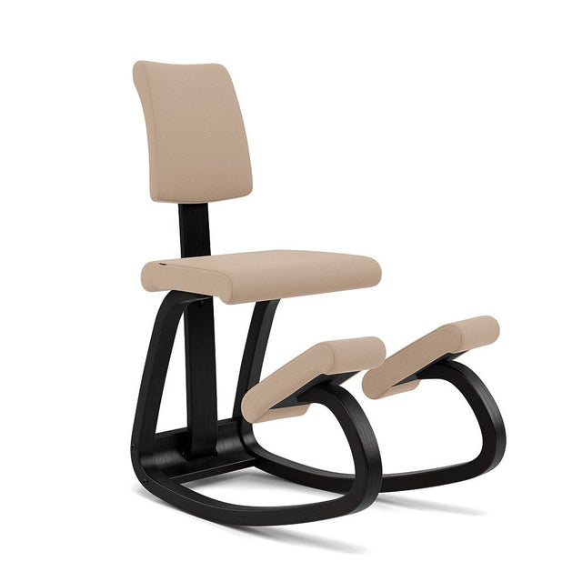 Kniestuhl mit Rückenlehne Variable Plus (Schwarz/Beige) - Varier Furniture - DesignWe.Love