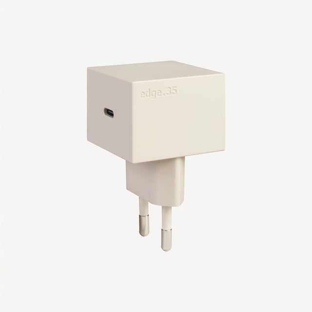 Ladegerät Edge35 USBC - Reduct - DesignWe.Love