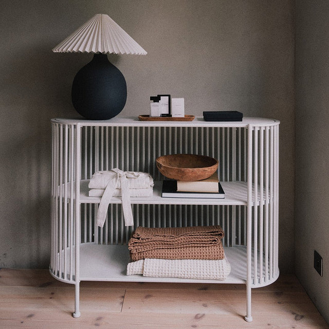 Lampenschirm Kyoto Plissee Leinen Weiss Ø 35cm - Wikholmform - DesignWe.Love