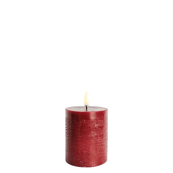 LED Echtwachs Stumpenkerze Ø 7,8cm rot - Uyuni - DesignWe.Love