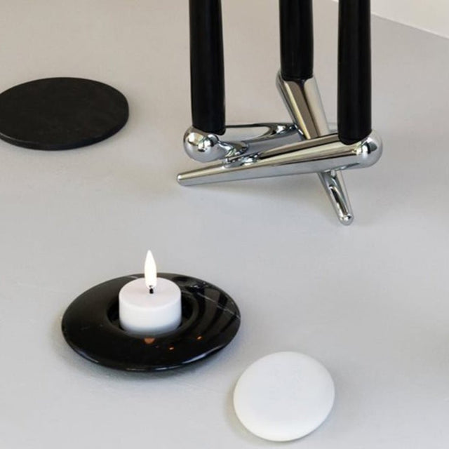 LED Teelicht aus ABS Kunststoff Ø3,9cm weiß - Uyuni - DesignWe.Love