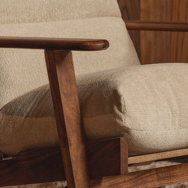Loungesessel Houston Bouclé/Akazienholz - Woood - DesignWe.Love