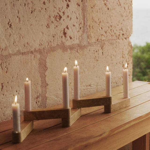 Modulare Kerzenhalter im Set Newel Travertin - ferm LIVING x Utzon - DesignWe.Love