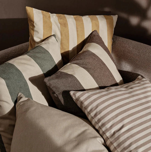 Outdoor Kissen Strand sand/off - white - ferm LIVING - DesignWe.Love