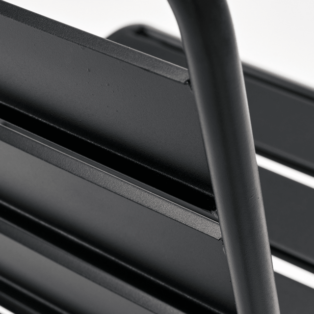 Outdoor Stuhl Helo Schwarz - House Doctor - DesignWe.Love