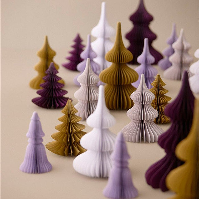 Tannenbaum aus Papier Honeycomb Tree Noble 20cm Ochre - Bungalow DK - DesignWe.Love