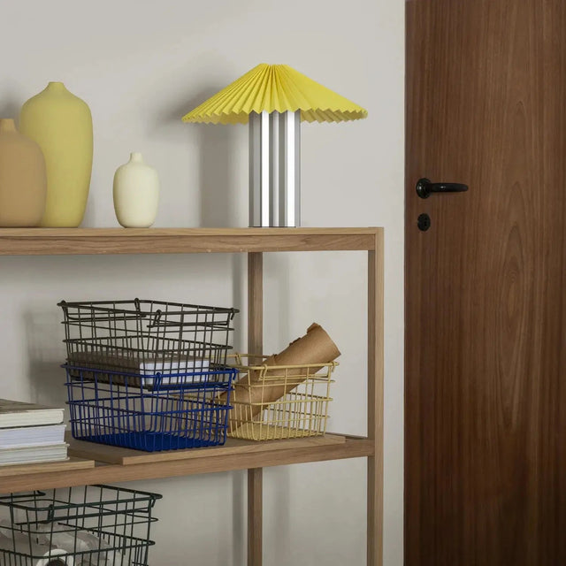 Tischleuchte TAITE Cream Gold - blomus - DesignWe.Love