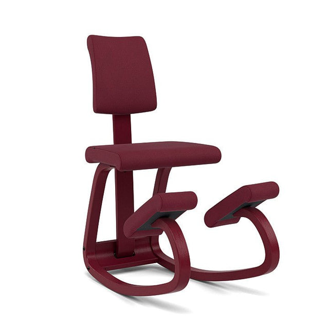 Variable Monochrom Plus Kniestuhl Plum mit Rückenlehne - Varier Furniture - DesignWe.Love