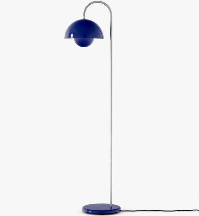 VP12 Flowerpot Stehleuchte Blau - &Tradition - DesignWe.Love