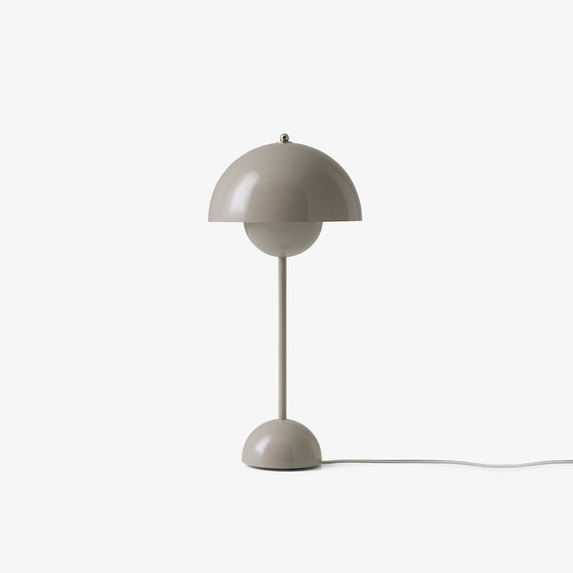 VP3 Flowerpot Tischleuchte Grau - Beige - &Tradition - DesignWe.Love
