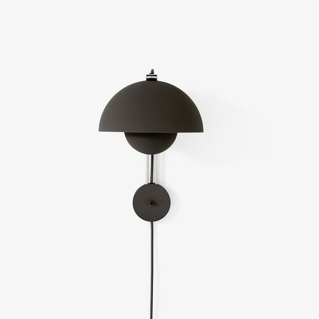 VP8 Flowerpot Wandleuchte Schwarz - &Tradition - DesignWe.Love