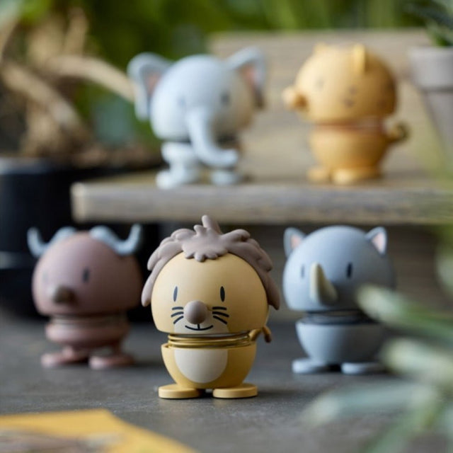 Wackelfigur Soft Lion Small - Hoptimist - DesignWe.Love