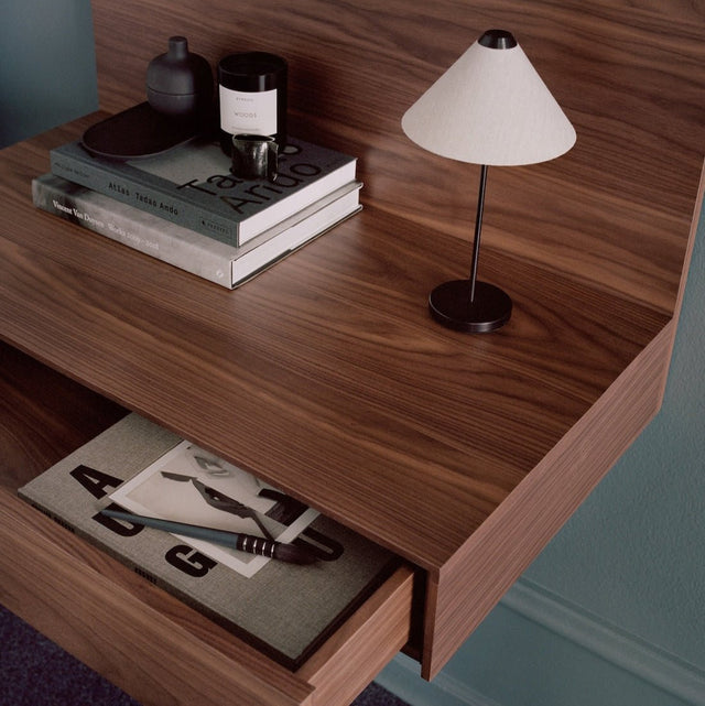 Wand - Schreibtisch Tana - New Works - DesignWe.Love
