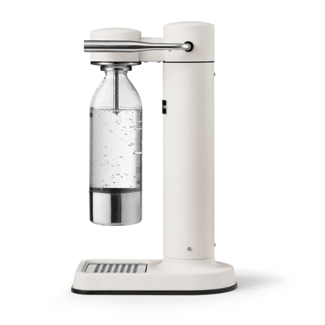 Wassersprudler Carbonator 3 Mattweiß Starter - Kit - Aarke - DesignWe.Love