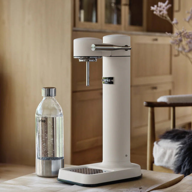 Wassersprudler Carbonator 3 Mattweiß Starter - Kit - Aarke - DesignWe.Love