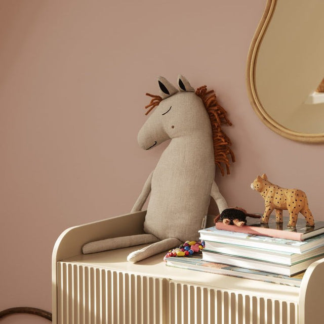 Kuscheltier Pferd Natur Kissen - ferm LIVING - DesignWe.Love